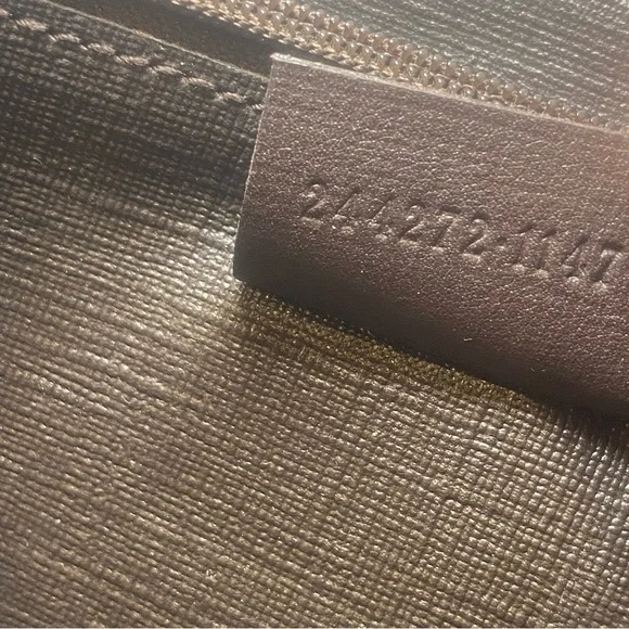 Gucci Brown Monogram Zip Wallet - Picture 11 of 14